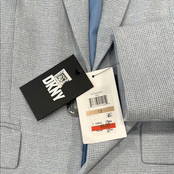 ***NWT*** DKNY Light Blue Tailored Suit Jacket - Picture 5 of 6